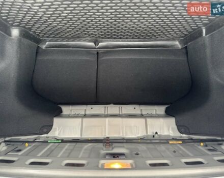 Серый Киа Рио, объемом двигателя 1.4 л и пробегом 82 тыс. км за 9200 $, фото 15 на Automoto.ua