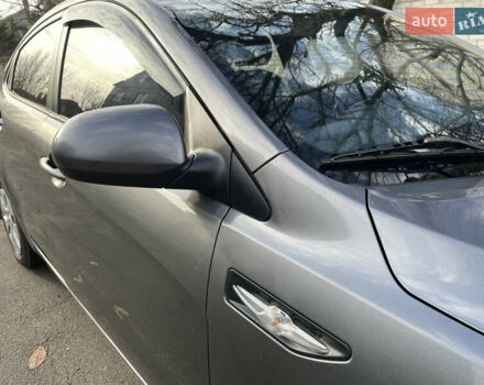 Серый Киа Рио, объемом двигателя 1.4 л и пробегом 167 тыс. км за 5999 $, фото 8 на Automoto.ua