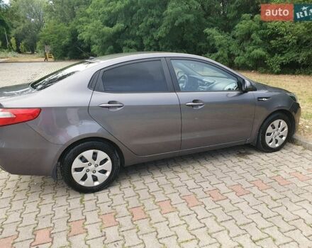 Сірий Кіа Ріо, об'ємом двигуна 1.4 л та пробігом 147 тис. км за 7400 $, фото 1 на Automoto.ua
