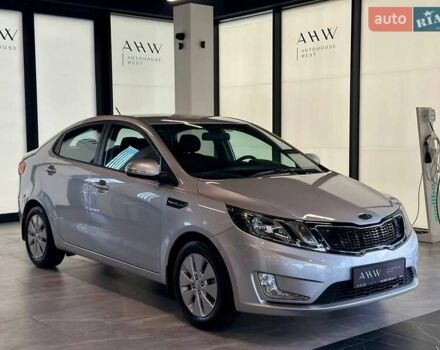 Серый Киа Рио, объемом двигателя 1.6 л и пробегом 56 тыс. км за 9800 $, фото 8 на Automoto.ua