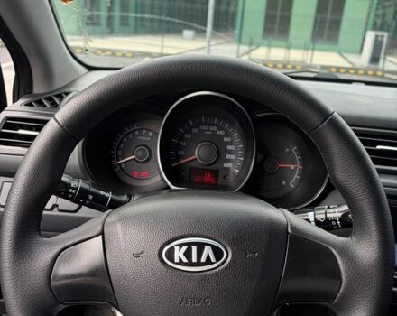 Сірий Кіа Ріо, об'ємом двигуна 1.4 л та пробігом 110 тис. км за 6999 $, фото 9 на Automoto.ua