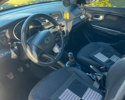 Сірий Кіа Ріо, об'ємом двигуна 0 л та пробігом 178 тис. км за 7622 $, фото 5 на Automoto.ua