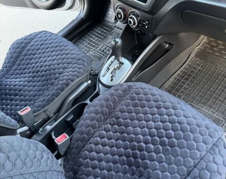 Сірий Кіа Ріо, об'ємом двигуна 1.4 л та пробігом 183 тис. км за 6300 $, фото 13 на Automoto.ua