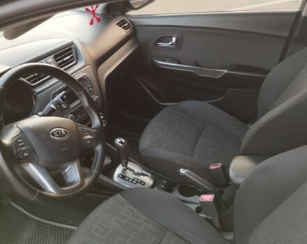 Серый Киа Рио, объемом двигателя 1.6 л и пробегом 223 тыс. км за 7900 $, фото 7 на Automoto.ua