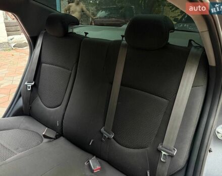 Серый Киа Рио, объемом двигателя 1.4 л и пробегом 170 тыс. км за 6000 $, фото 27 на Automoto.ua
