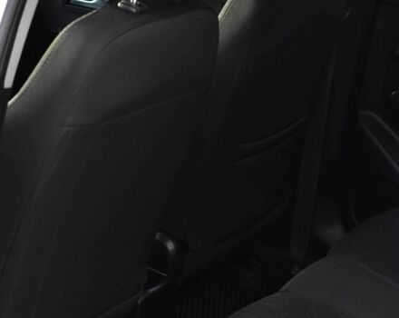 Сірий Кіа Ріо, об'ємом двигуна 1.4 л та пробігом 226 тис. км за 6999 $, фото 18 на Automoto.ua