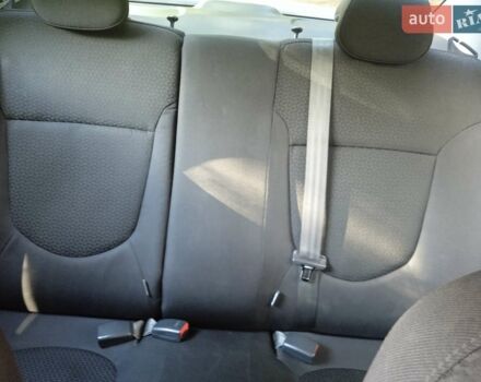 Серый Киа Рио, объемом двигателя 1.4 л и пробегом 200 тыс. км за 5300 $, фото 11 на Automoto.ua
