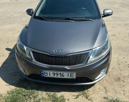 Сірий Кіа Ріо, об'ємом двигуна 1.59 л та пробігом 145 тис. км за 8000 $, фото 5 на Automoto.ua