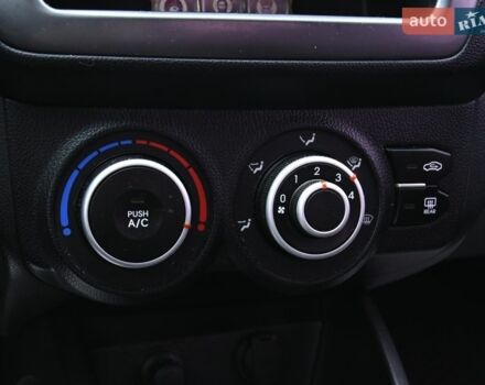 Серый Киа Рио, объемом двигателя 1.4 л и пробегом 247 тыс. км за 5800 $, фото 12 на Automoto.ua