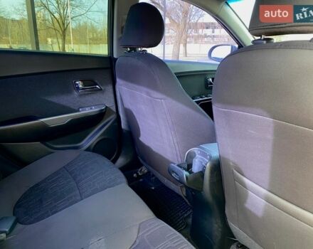 Серый Киа Рио, объемом двигателя 1.6 л и пробегом 181 тыс. км за 8499 $, фото 11 на Automoto.ua