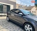 Серый Киа Рио, объемом двигателя 1.4 л и пробегом 254 тыс. км за 6500 $, фото 2 на Automoto.ua