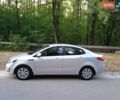 Серый Киа Рио, объемом двигателя 1.4 л и пробегом 200 тыс. км за 5300 $, фото 2 на Automoto.ua