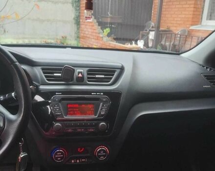 Серый Киа Рио, объемом двигателя 1.6 л и пробегом 138 тыс. км за 7900 $, фото 6 на Automoto.ua