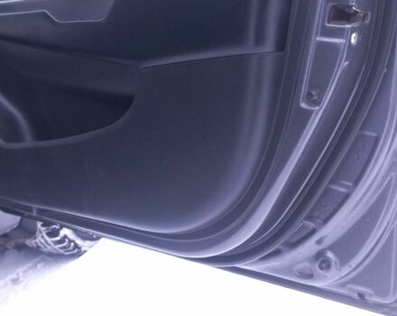 Сірий Кіа Ріо, об'ємом двигуна 0 л та пробігом 133 тис. км за 8200 $, фото 16 на Automoto.ua