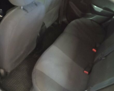 Серый Киа Рио, объемом двигателя 1.4 л и пробегом 106 тыс. км за 7200 $, фото 4 на Automoto.ua