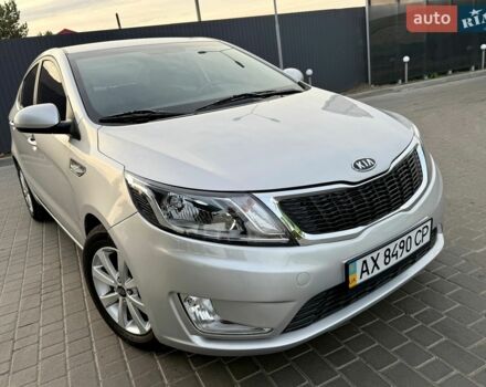 Сірий Кіа Ріо, об'ємом двигуна 1.6 л та пробігом 86 тис. км за 8999 $, фото 14 на Automoto.ua