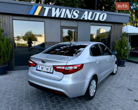 Серый Киа Рио, объемом двигателя 1.4 л и пробегом 217 тыс. км за 8900 $, фото 17 на Automoto.ua