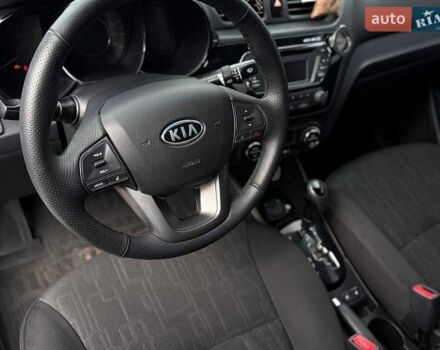 Серый Киа Рио, объемом двигателя 1.59 л и пробегом 206 тыс. км за 7499 $, фото 15 на Automoto.ua