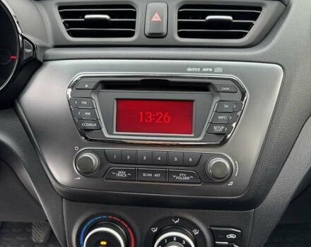 Серый Киа Рио, объемом двигателя 1.4 л и пробегом 82 тыс. км за 9200 $, фото 30 на Automoto.ua