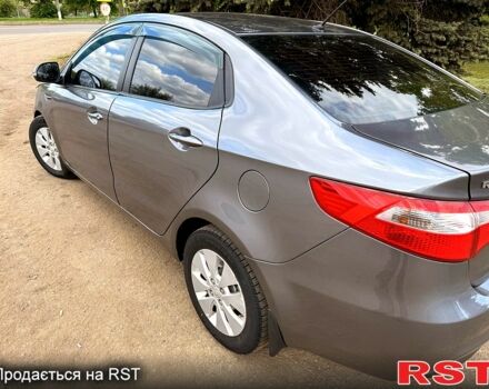 Серый Киа Рио, объемом двигателя 1.6 л и пробегом 180 тыс. км за 7800 $, фото 4 на Automoto.ua