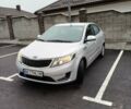 Серый Киа Рио, объемом двигателя 1.4 л и пробегом 155 тыс. км за 5600 $, фото 1 на Automoto.ua