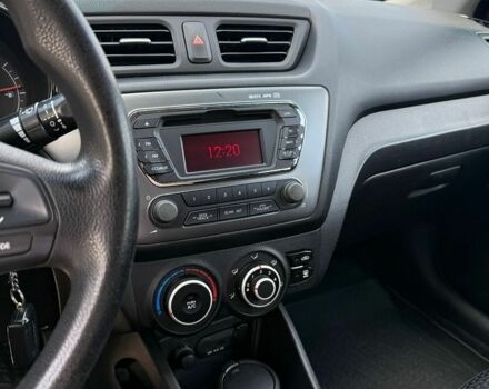 Сірий Кіа Ріо, об'ємом двигуна 1.4 л та пробігом 125 тис. км за 6500 $, фото 14 на Automoto.ua