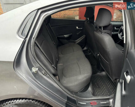 Серый Киа Рио, объемом двигателя 1.4 л и пробегом 250 тыс. км за 1950 $, фото 27 на Automoto.ua