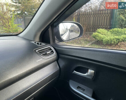 Серый Киа Рио, объемом двигателя 1.4 л и пробегом 167 тыс. км за 5999 $, фото 22 на Automoto.ua