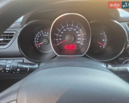 Сірий Кіа Ріо, об'ємом двигуна 1.4 л та пробігом 93 тис. км за 8400 $, фото 16 на Automoto.ua