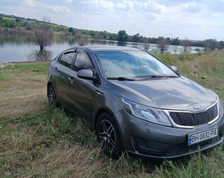Сірий Кіа Ріо, об'ємом двигуна 1.4 л та пробігом 218 тис. км за 5800 $, фото 2 на Automoto.ua