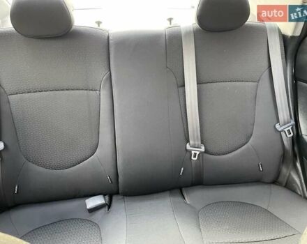 Серый Киа Рио, объемом двигателя 1.4 л и пробегом 171 тыс. км за 7300 $, фото 17 на Automoto.ua