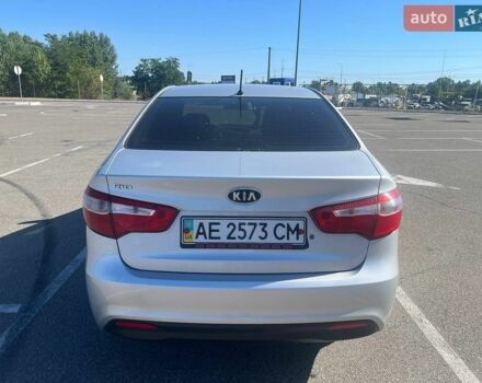Серый Киа Рио, объемом двигателя 1.4 л и пробегом 88 тыс. км за 6700 $, фото 5 на Automoto.ua