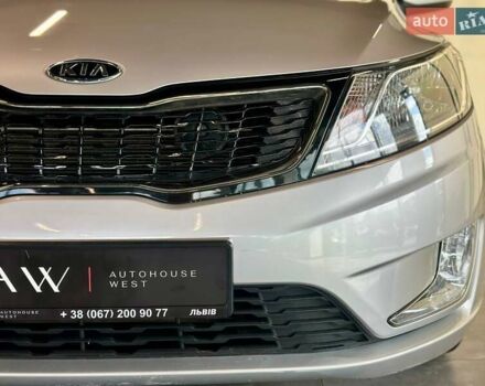 Серый Киа Рио, объемом двигателя 1.6 л и пробегом 56 тыс. км за 9800 $, фото 3 на Automoto.ua