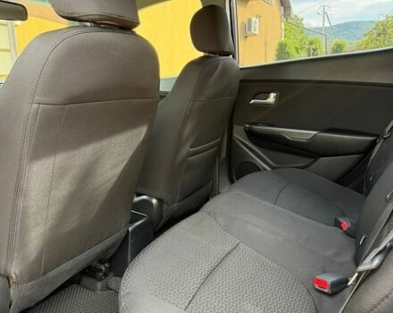 Сірий Кіа Ріо, об'ємом двигуна 1.6 л та пробігом 185 тис. км за 7650 $, фото 22 на Automoto.ua