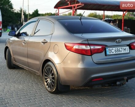 Сірий Кіа Ріо, об'ємом двигуна 1.4 л та пробігом 270 тис. км за 4999 $, фото 4 на Automoto.ua