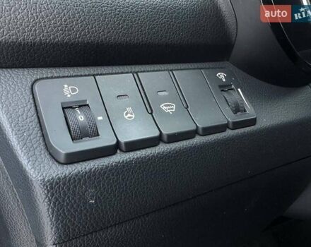 Сірий Кіа Ріо, об'ємом двигуна 1.59 л та пробігом 98 тис. км за 10900 $, фото 30 на Automoto.ua