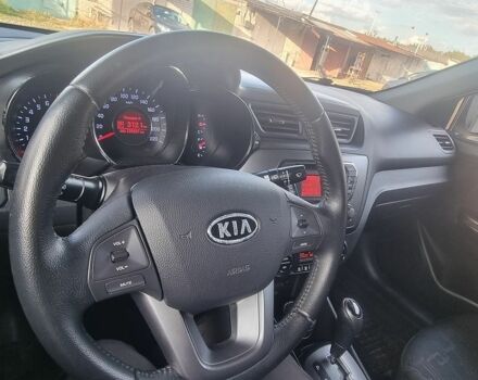 Сірий Кіа Ріо, об'ємом двигуна 1.59 л та пробігом 140 тис. км за 8200 $, фото 6 на Automoto.ua