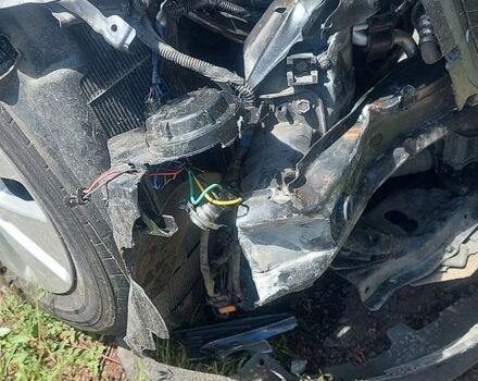 Сірий Кіа Ріо, об'ємом двигуна 1.6 л та пробігом 190 тис. км за 3600 $, фото 5 на Automoto.ua