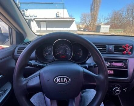 Серый Киа Рио, объемом двигателя 1.4 л и пробегом 247 тыс. км за 6400 $, фото 13 на Automoto.ua