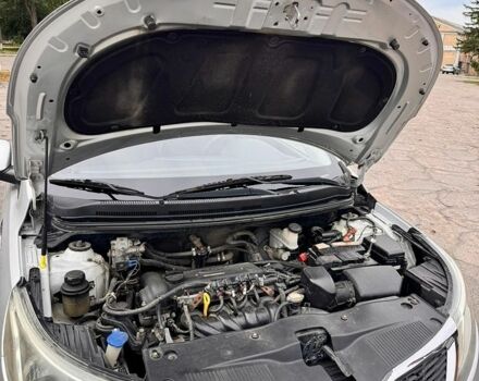 Серый Киа Рио, объемом двигателя 1.4 л и пробегом 247 тыс. км за 6900 $, фото 14 на Automoto.ua