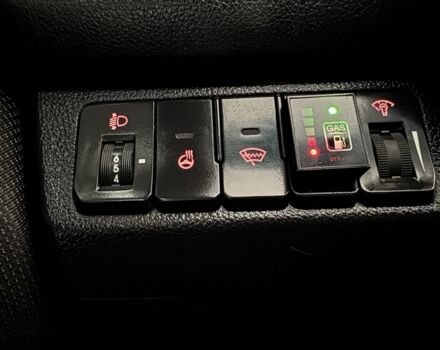 Серый Киа Рио, объемом двигателя 1.6 л и пробегом 230 тыс. км за 6900 $, фото 15 на Automoto.ua