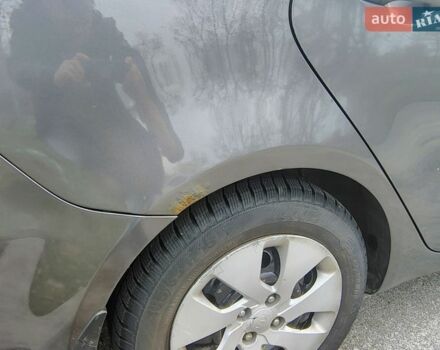 Сірий Кіа Ріо, об'ємом двигуна 1.6 л та пробігом 160 тис. км за 6800 $, фото 10 на Automoto.ua