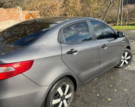 Серый Киа Рио, объемом двигателя 1.4 л и пробегом 190 тыс. км за 7000 $, фото 1 на Automoto.ua