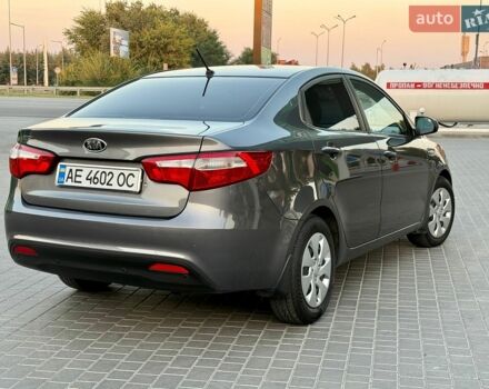 Серый Киа Рио, объемом двигателя 1.4 л и пробегом 147 тыс. км за 8550 $, фото 25 на Automoto.ua
