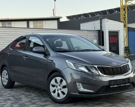 Серый Киа Рио, объемом двигателя 1.6 л и пробегом 133 тыс. км за 8300 $, фото 3 на Automoto.ua