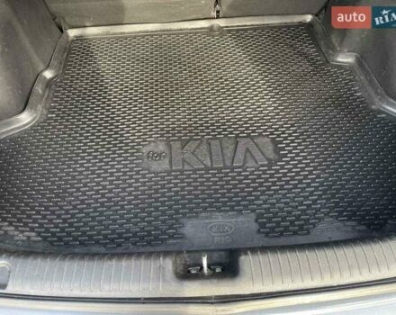 Серый Киа Рио, объемом двигателя 1.4 л и пробегом 171 тыс. км за 7300 $, фото 12 на Automoto.ua