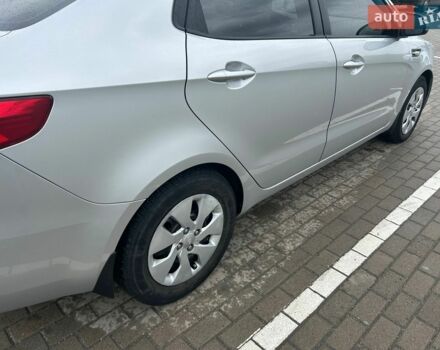 Серый Киа Рио, объемом двигателя 1.4 л и пробегом 144 тыс. км за 6999 $, фото 3 на Automoto.ua