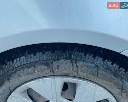 Серый Киа Рио, объемом двигателя 1.4 л и пробегом 68 тыс. км за 6700 $, фото 7 на Automoto.ua