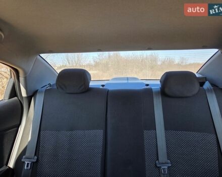 Сірий Кіа Ріо, об'ємом двигуна 1.6 л та пробігом 157 тис. км за 7000 $, фото 22 на Automoto.ua