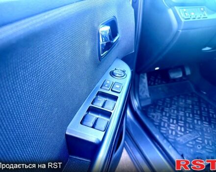 Сірий Кіа Ріо, об'ємом двигуна 1.6 л та пробігом 102 тис. км за 9000 $, фото 8 на Automoto.ua